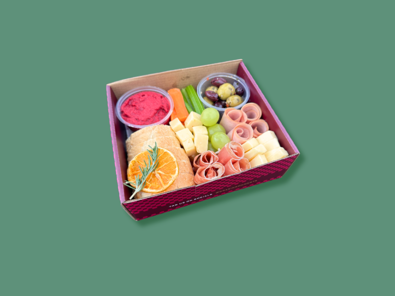 Entertainer Small Box
