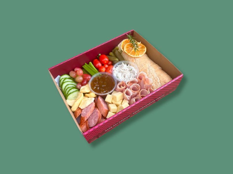Rustic Ploughman Medium Box