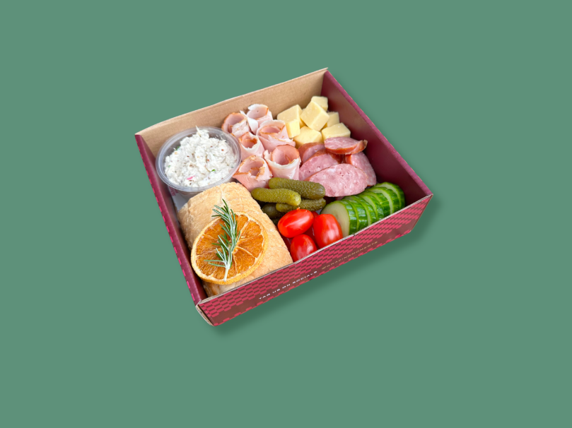 Rustic Ploughman Small Box