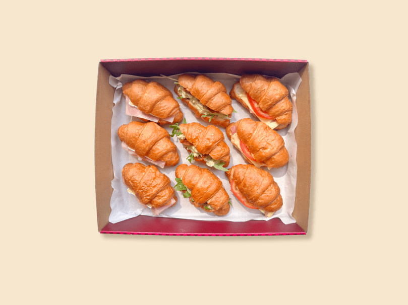 Mini Croissants Large Box (9)