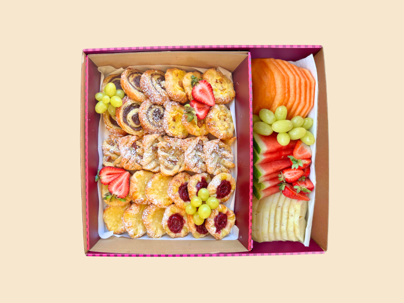 Pastry & Fruit Combo - Large