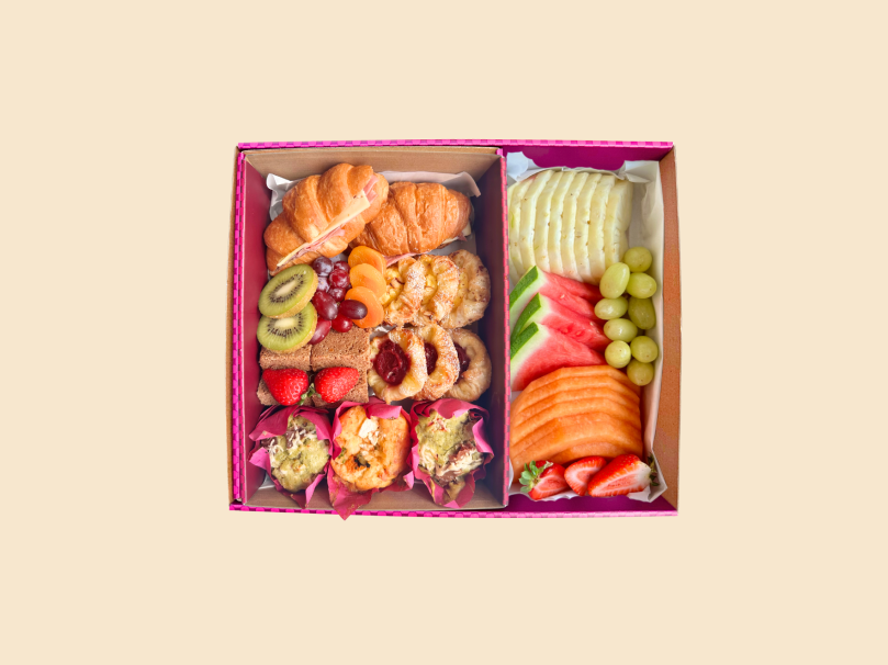 Brunch & Fruit Combo - Medium
